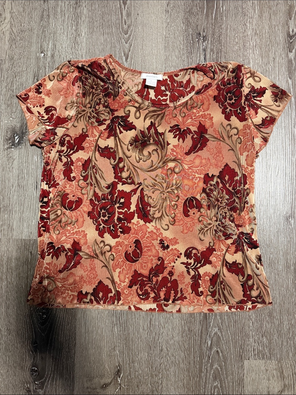 Dress Barn Short Sleeve Floral Crewneck Top in Rust and Beige